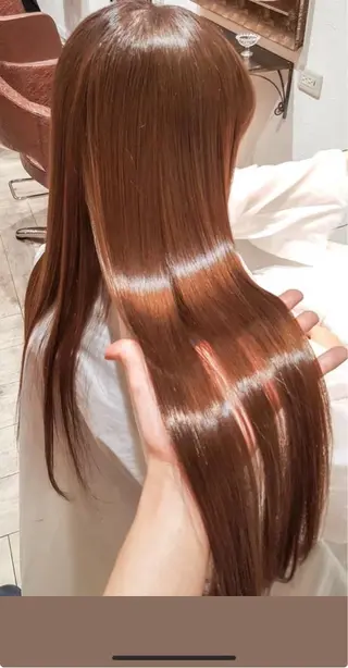 ロング 韓国風 レイヤーカットのヘアスタイル