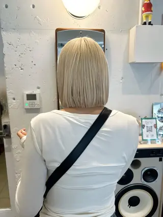 ミディアム カラー 綺星 ハイトーン/デザインのヘアスタイル