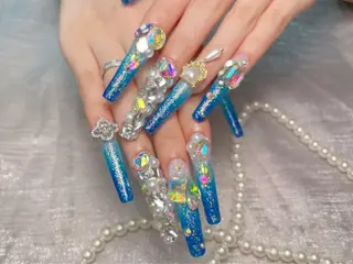 ネイル lucky nail 歌舞伎町のネイルデザイン