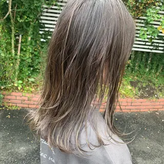 セミロング カラー 髪質改善 の達人/杉原碧仁のヘアスタイル