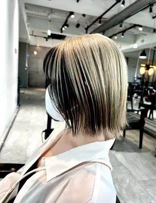 ミディアム カラー 🌈インナーカラー ‘ショウマ’🌈のヘアスタイル