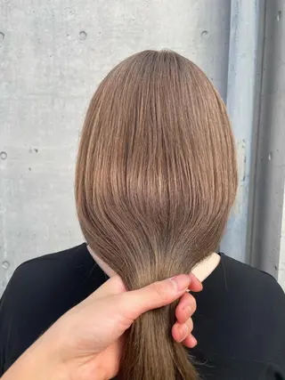 ロング カラー ヘアアレンジ hazuki🐈⬛ 透明感カラーのヘアスタイル