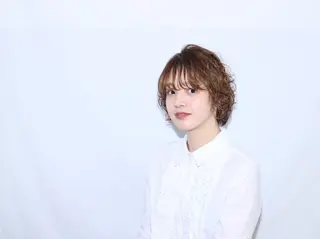ショート パーマ 阪上 沙織のヘアスタイル