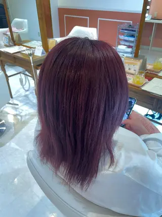 カラー 和田 真依のヘアスタイル