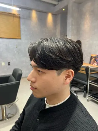 ショート パーマ メンズ VeRO所属・VeRO ヒュウミのヘアスタイル