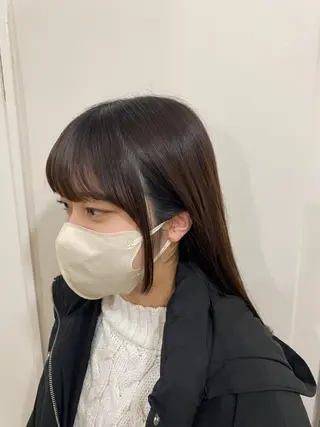 ロング 松井 優佳のヘアスタイル