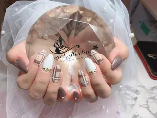 ネイル エンジェル ヒーリング 矢場町店のネイルデザイン