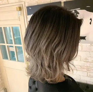 ミディアム ✨ハイトーン✨艶髪 ✨髪質改善✨和田のヘアスタイル
