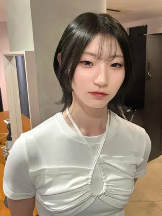 ショート ハイトーン🫧艶髪 MAIKAのヘアスタイル