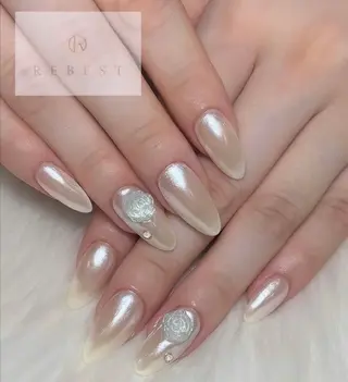ネイル REBEST京橋 🦋Curumiのネイルデザイン