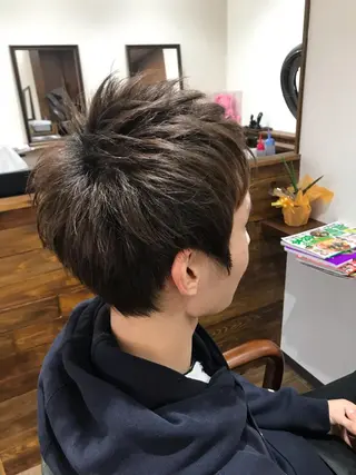ショート メンズ Rug Relief 吉田のヘアスタイル