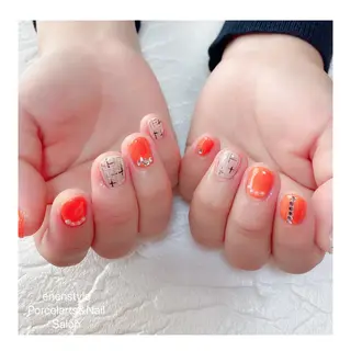 ショート ネイル 👑enen style👑のネイルデザイン
