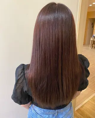 ロング カラー 柴田 秋樺のヘアスタイル