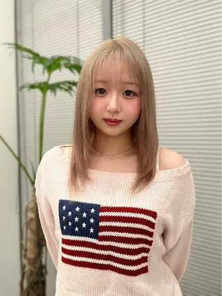 ミディアム 羽鳥 菜々子のヘアスタイル