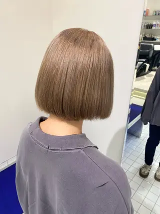 カラー 漆崎 相美のヘアスタイル