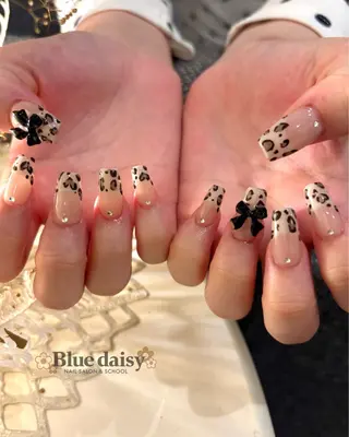ネイル Blue daisy 栄本店のネイルデザイン