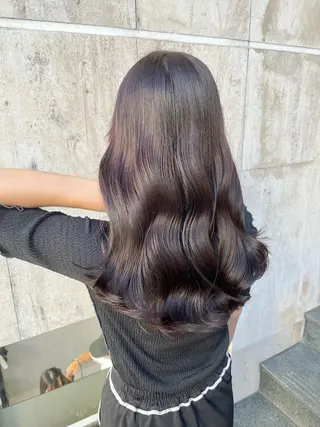 ロング カラー ブリーチなし✨艶髪 カラー𓃲YAGIのヘアスタイル