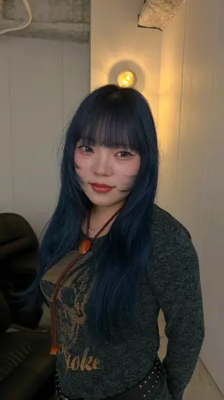 ロング mao/栄/tenn /暖色/ハイトーンのヘアスタイル