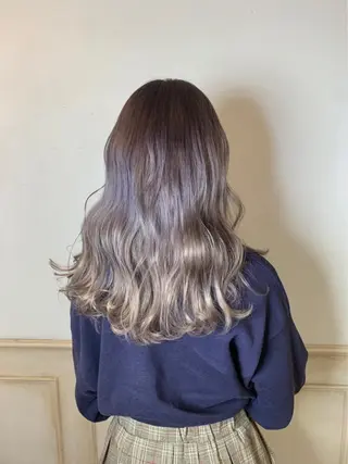 ロング カラー 山本　尚輝 🐶ハイライト🐶のヘアスタイル