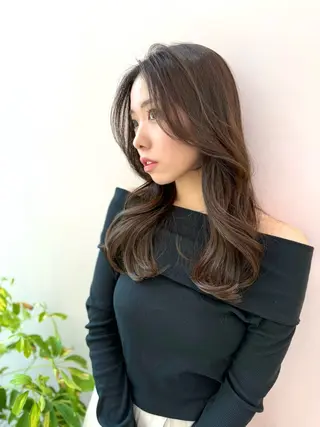 ロング カラー ✨コテ巻き風パーマ ✨川合佑哉のヘアスタイル