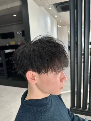 ショート パーマ メンズ ユウ🪄 パーマ指名No1のヘアスタイル