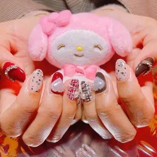 ネイル 半村 明のネイルデザイン