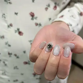 ネイル パラあり！フィルイン 美フォルムのネイルデザイン