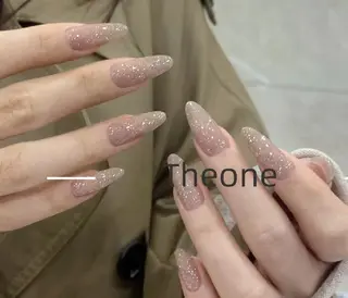 ネイル Theone栄店 伊藤のネイルデザイン
