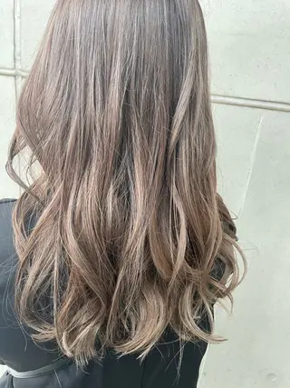 セミロング カラー nalu新宿所属・🦋春山 さとみ🦋のヘアスタイル