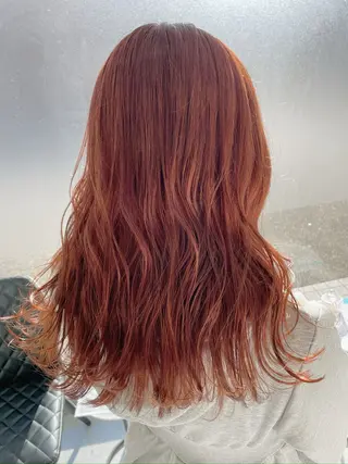 セミロング カラー Amour なぐらのヘアスタイル