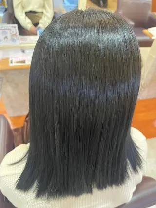 ミディアム 端野七海 縮毛矯正のヘアスタイル