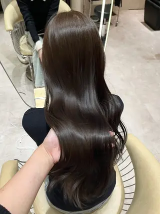 セミロング 顔周りカット/ 透明感カラー/ユナのヘアスタイル
