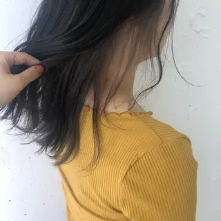 ミディアム 顔周りの垢抜けヘア 立山愛梨のヘアスタイル