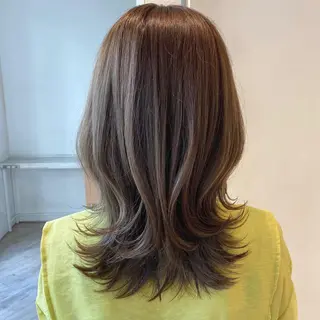 ミディアム カラー 顔まわりカット🌟 くびれヘア/寺門遥輝のヘアスタイル