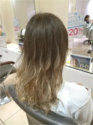 ミディアム ヘアアレンジ カラー 【髪質改善美容師】t occa茨木篠原健太のヘアスタイル