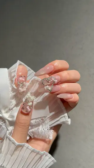 ネイル I-nailロング /ワンホン/キラキラのネイルデザイン