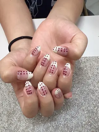 ネイル Guarendo錦糸町店所属・ガレンドウ 白澤 愛子のネイルデザイン