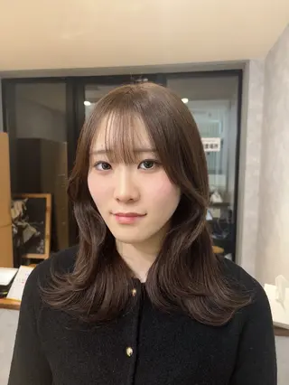 ミディアム カラー 顔まわり/W カラー/リョウのヘアスタイル