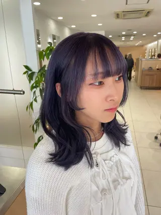 セミロング 🧸SAKI🎀 韓国レイヤーのヘアスタイル