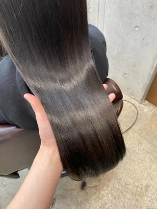 セミロング 🧸髪質改善/ 艶カラー/成田ありさのヘアスタイル