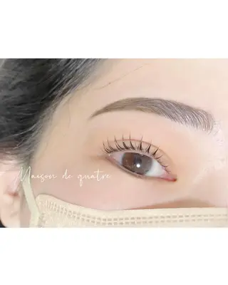 マツエク・マツパ アイブロウ Maison de quatreのマツエク・マツパデザイン