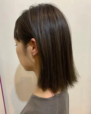 ミディアム カラー Sakairi Yunaのヘアスタイル