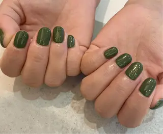 ショート カラー ネイル Nailsalon Calmeのネイルデザイン