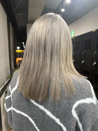 カラー ルシ🎨/ハイトーン デザイン/髪質改善のヘアスタイル