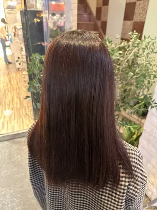 カラー EARTH 菊田理瑚のヘアスタイル