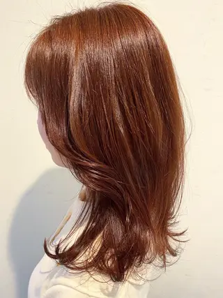 ミディアム カラー 伊藤 さやかのヘアスタイル