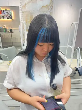 セミロング カラー 前橋 姫奈のヘアスタイル