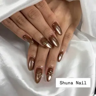 ネイル 齊藤 朱那のネイルデザイン