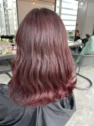 ミディアム カラー ヘアアレンジ パーマ ネイル キッズ マツエク・マツパ メンズ カラー特化サロン Eir心斎橋のヘアスタイル