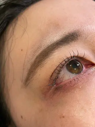 マツエク・マツパ 井上 真里奈のヘアスタイル